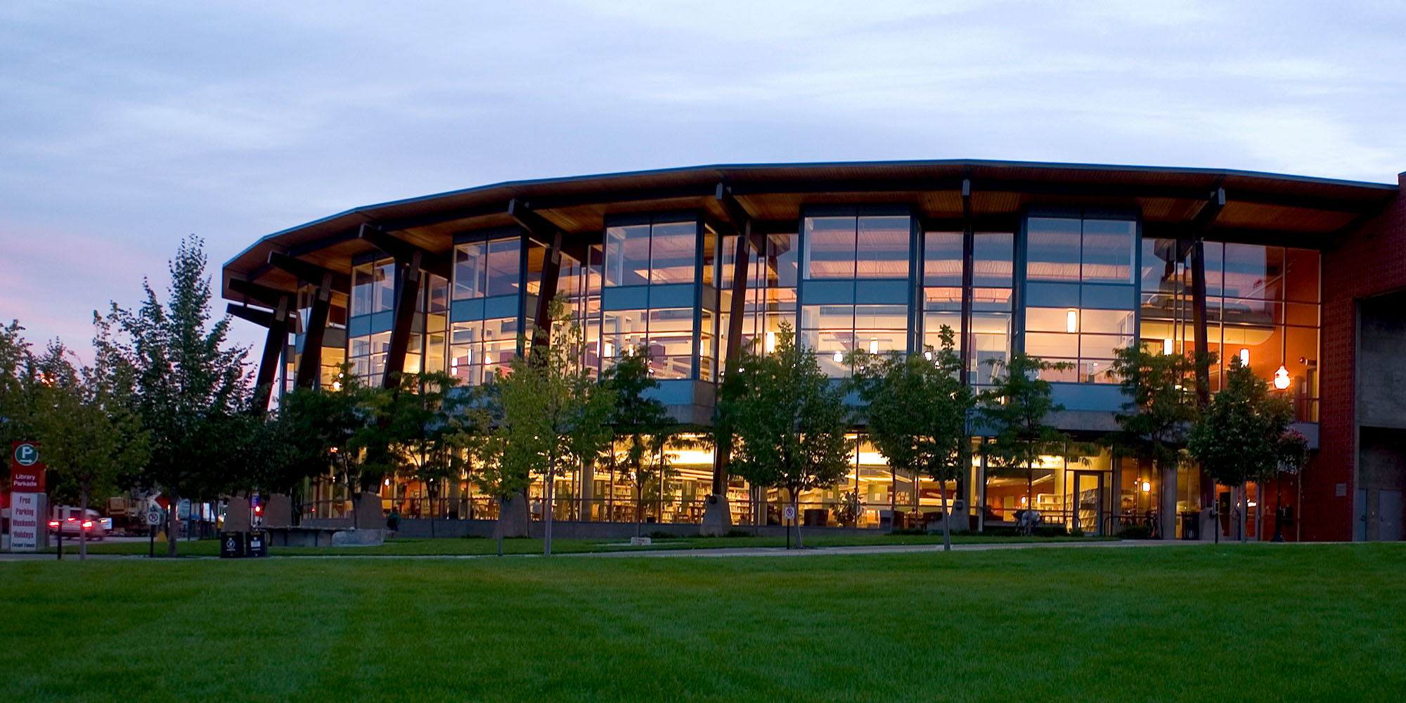 Culture and Arts Siesta Suites Kelowna