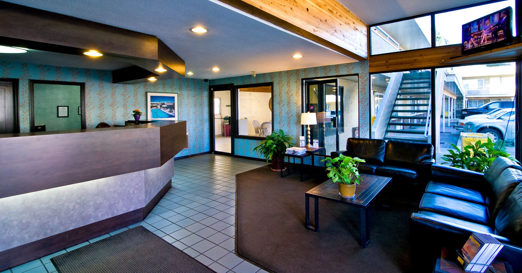 Siesta Hotel Kelowna Bc Siesta Hotel Kelowna Bc
